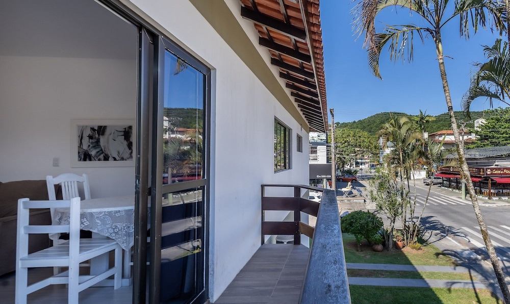 Apartments in Jurere 200m From the Beach - PSD