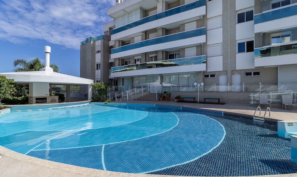 Apt w Swimming Pool 400m fr Campeche Beach Rap308