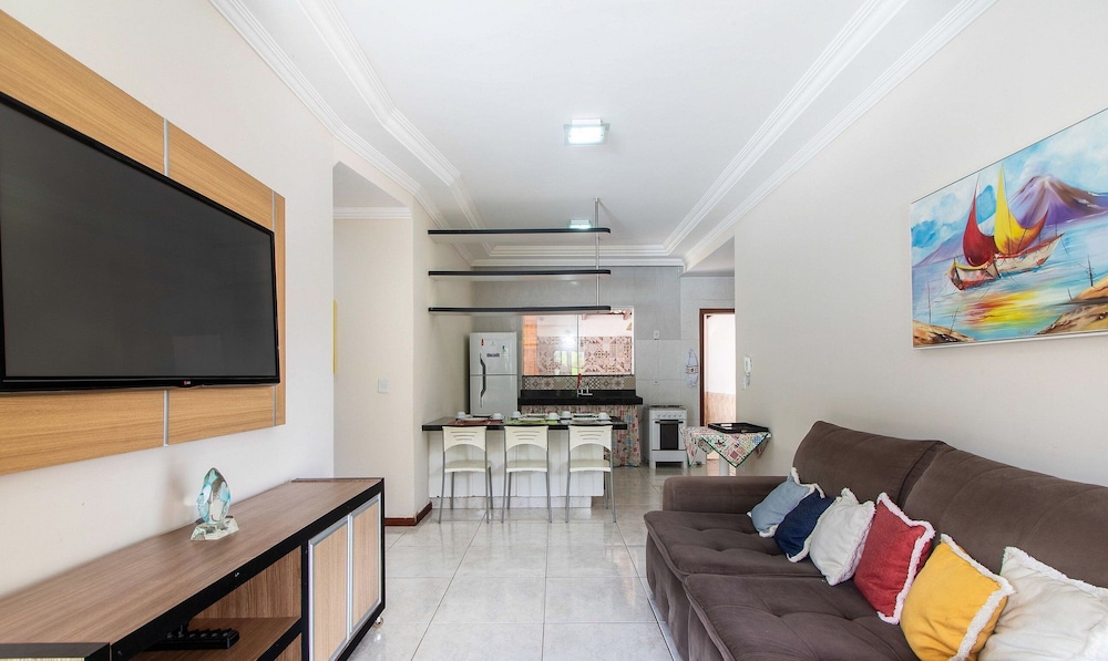 Apartments in Condominium With Pool 1km From the Beach - GIU