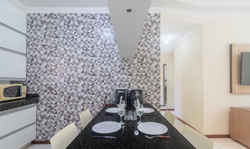 Apartments in Condominium With Pool 1km From the Beach - GIU