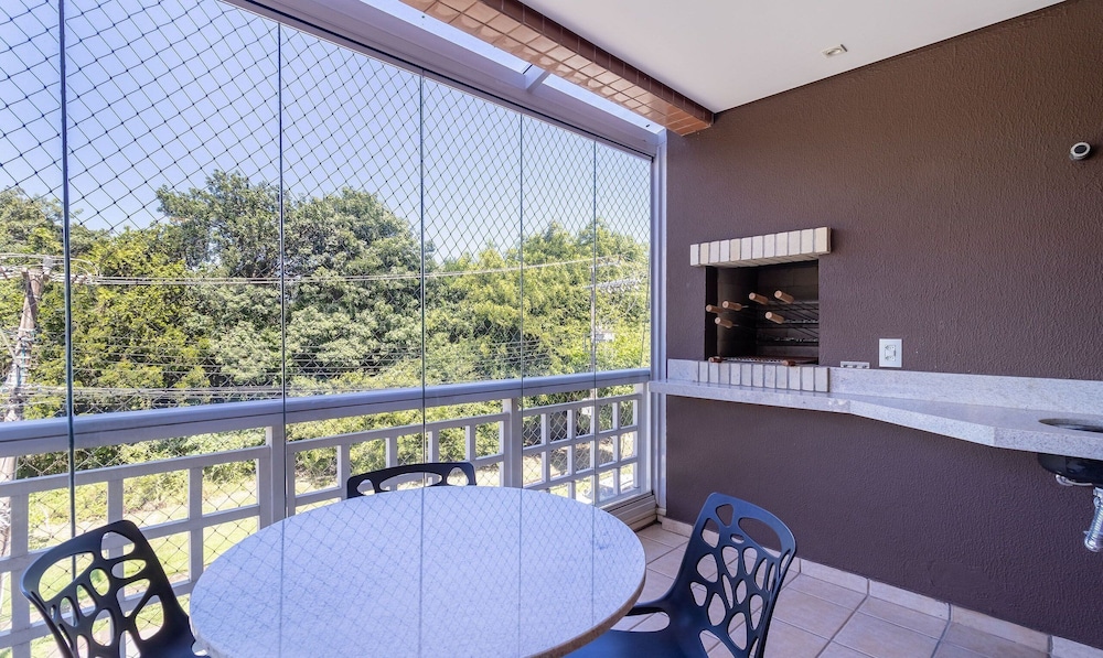 Charm and Comfort 450m From the Beach! Cmh0202