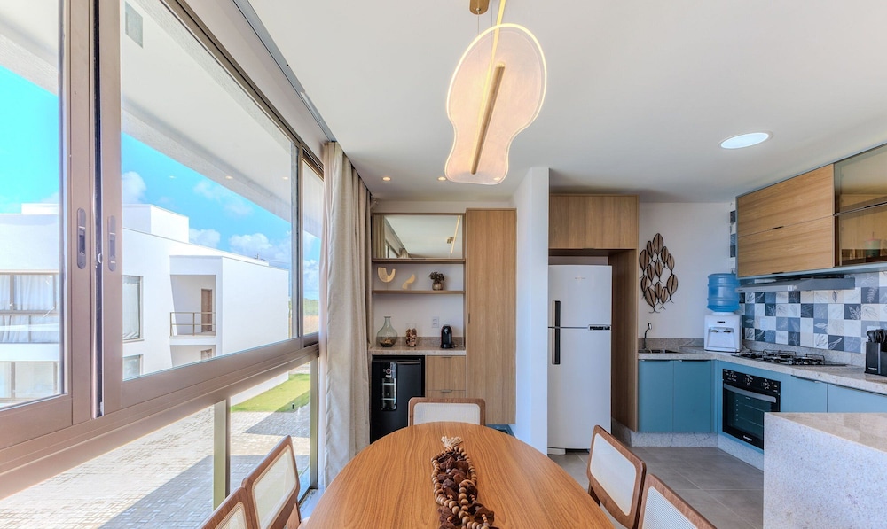 Modern and Sophisticated Apartments Near the Beach in Marau VLL