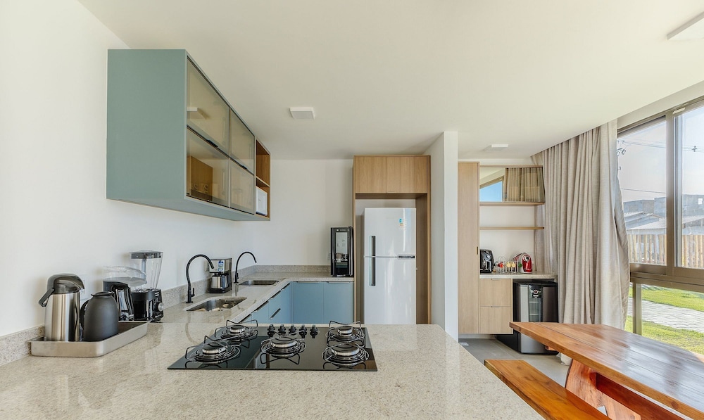 Modern and Sophisticated Apartments Near the Beach in Marau VLL