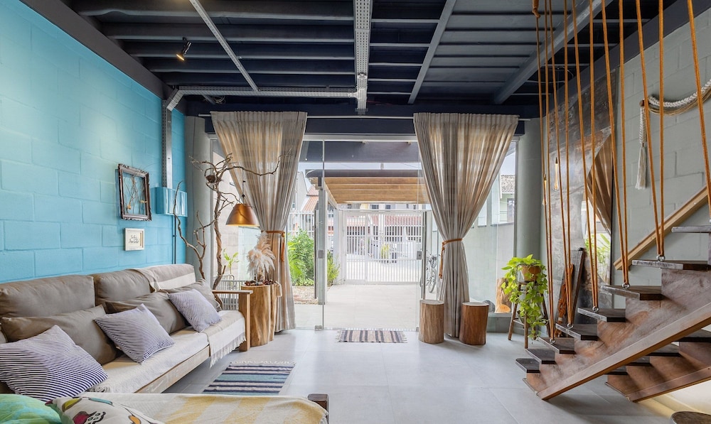 House Near the Beach and Beto Carrero Efp0356