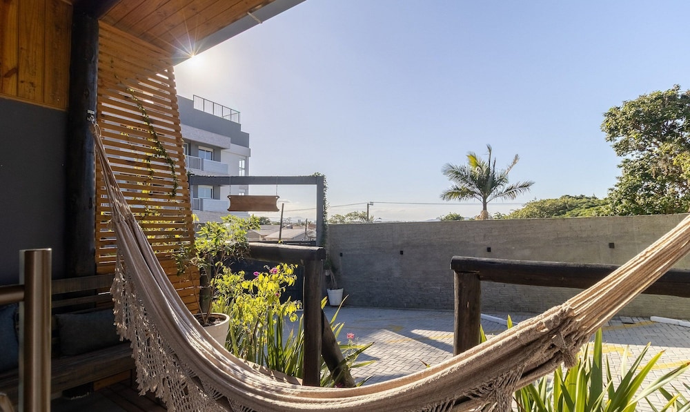 Your Getaway in Florianopolis, Just Minutes From the Beach NDE
