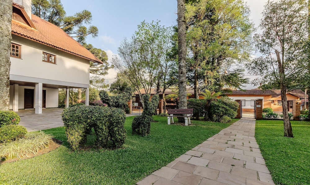 Apartment 300m From Black Lake Gramado/rs Rln0104