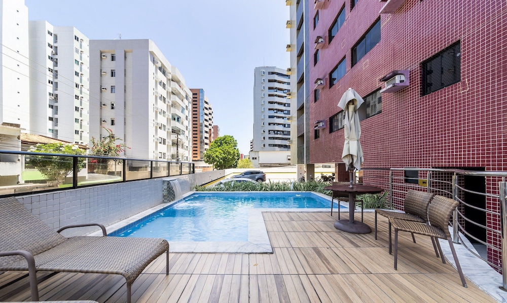 Apartment w/ Pool 500m From the Beach Soh1102