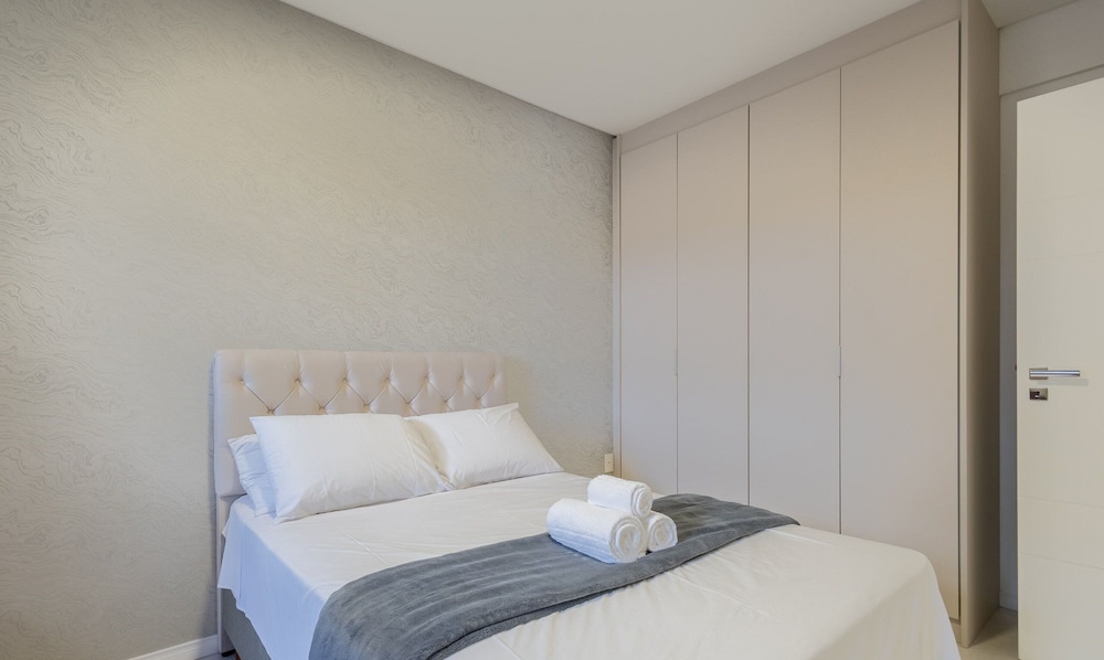 Your Complete Stay in Itapema Just 550 m From the Beach - Lles