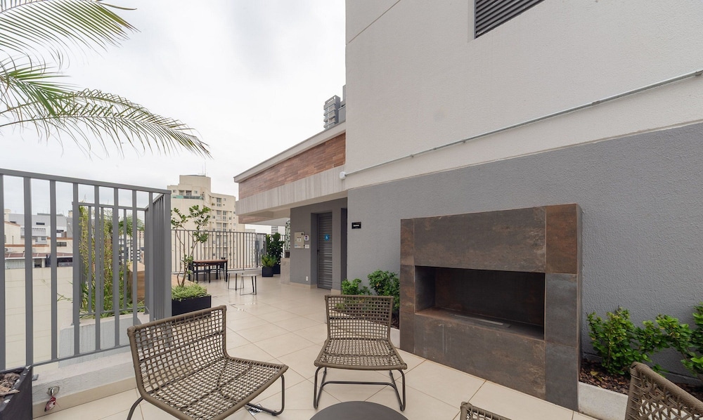 Modern Apartments With Fitness Area and Coworking in the Best Location of Pompeia, SP - DIO