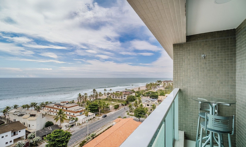 Sea View Apartment in Salvador Apg1103