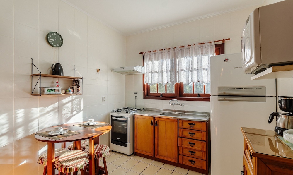 Apt Duplex With Fireplace in Gramado Rln204