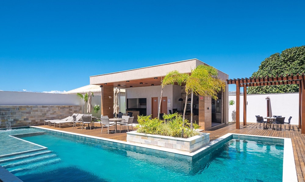 Beautiful apt in Building w Pool Guarajuba Aga0203