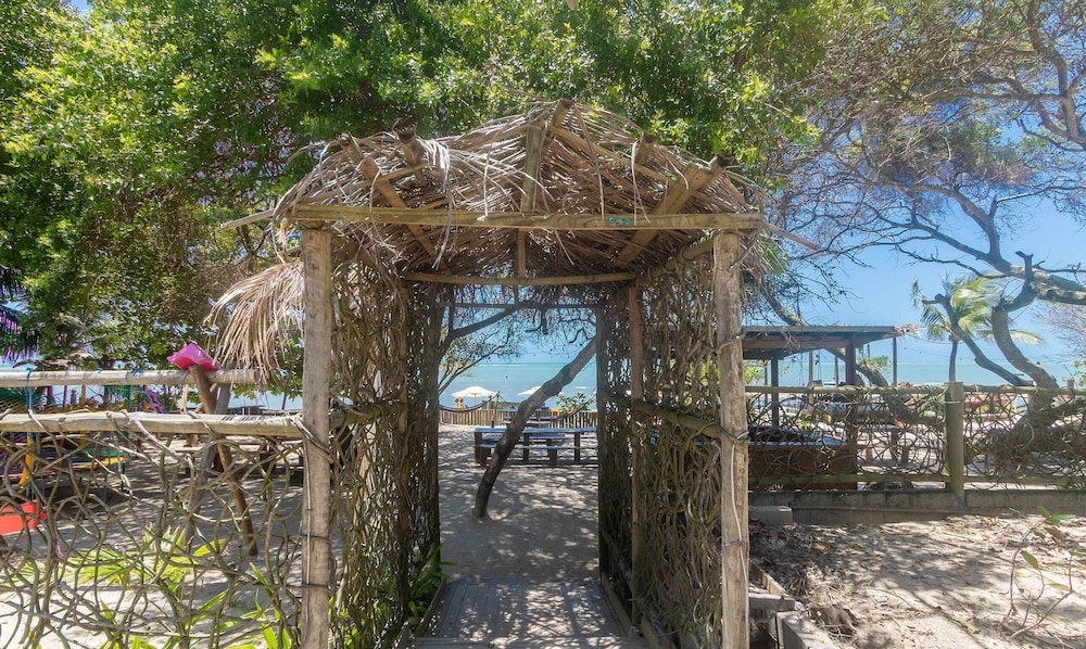 Apt 1 Bedroom 220 m From the Beach Cdk0011