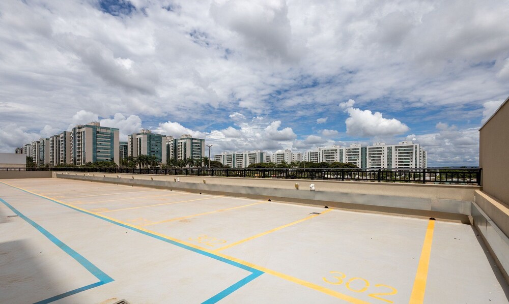 Comfort and Exclusivity in the Best Location in Brasilia in a Building With a Pool and gym - GET