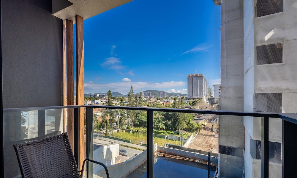 Studios in a Seaside Building, Close to Beto Carreiro at Penha Spot - Psob