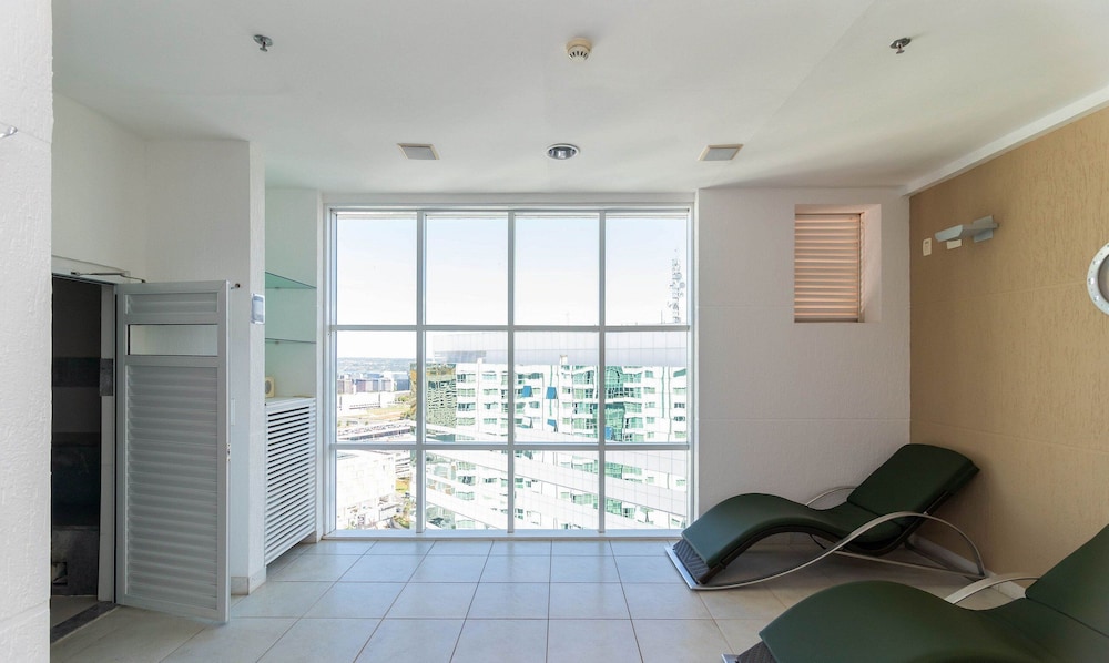 Modern Flat for Business Asa Norte - Bhy0614