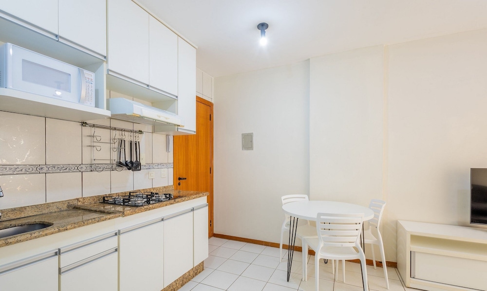 Beautiful Apartment in Asa Norte Brasilia Hin0117