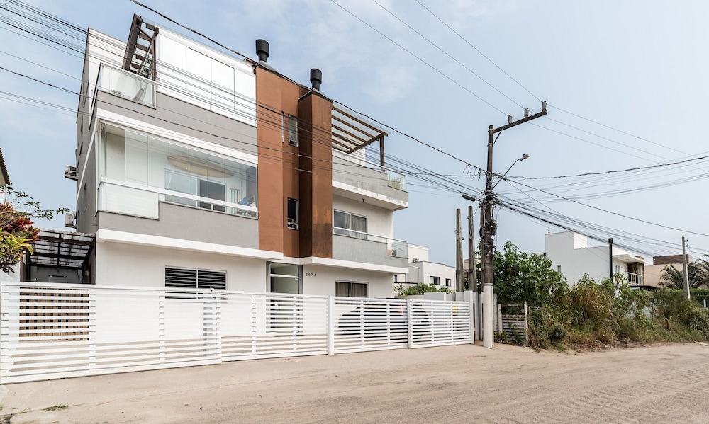 Penthouse With Sunrise and Sunset View - Tde0587
