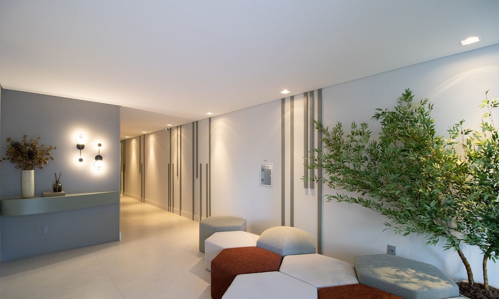 Apartments Just a few Minutes From Ufsc, Condo With Laundry Facilities