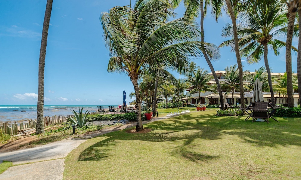 Seafront Apt at Praia do Forte-ba - Vdl0010