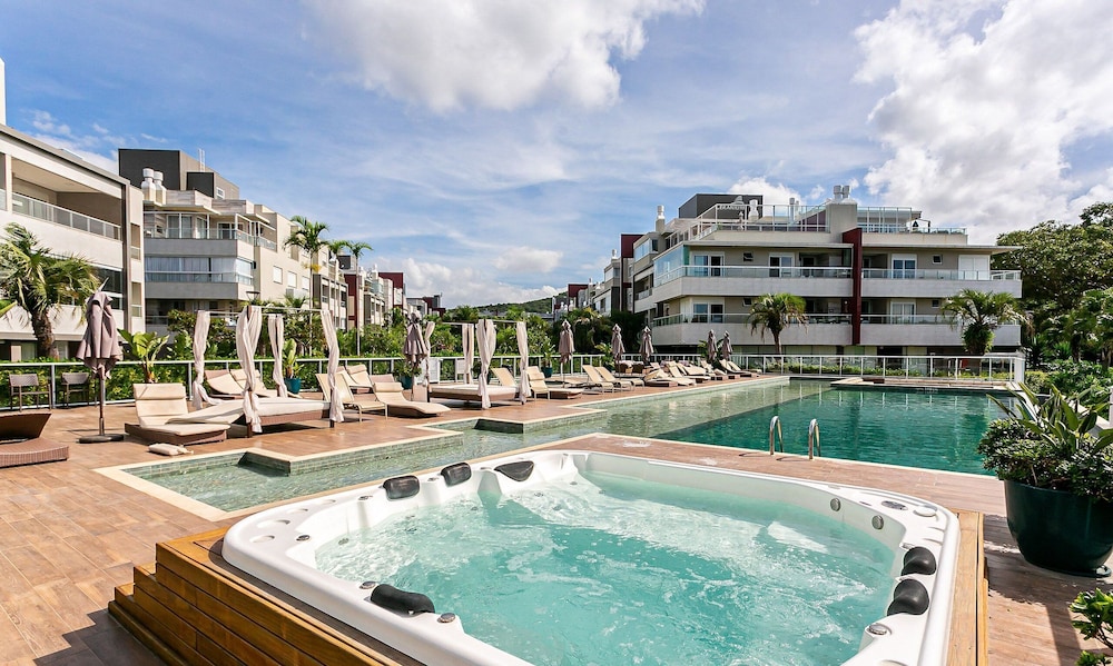 Apart in Thai Beach Home Spa Cond sea Front Tbs106
