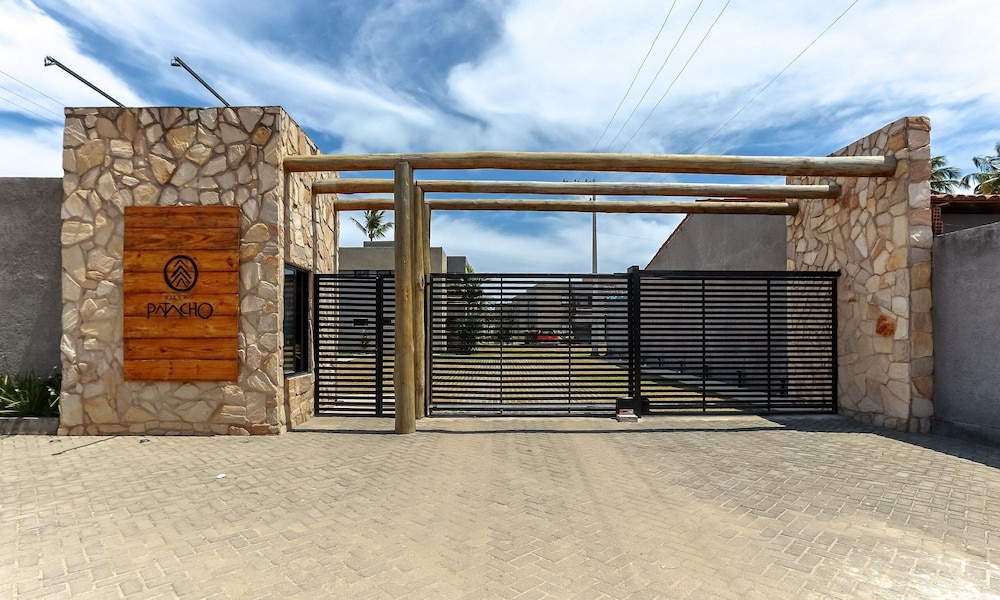 CVP - Condominium With Swimming Pool Near Patacho Beach
