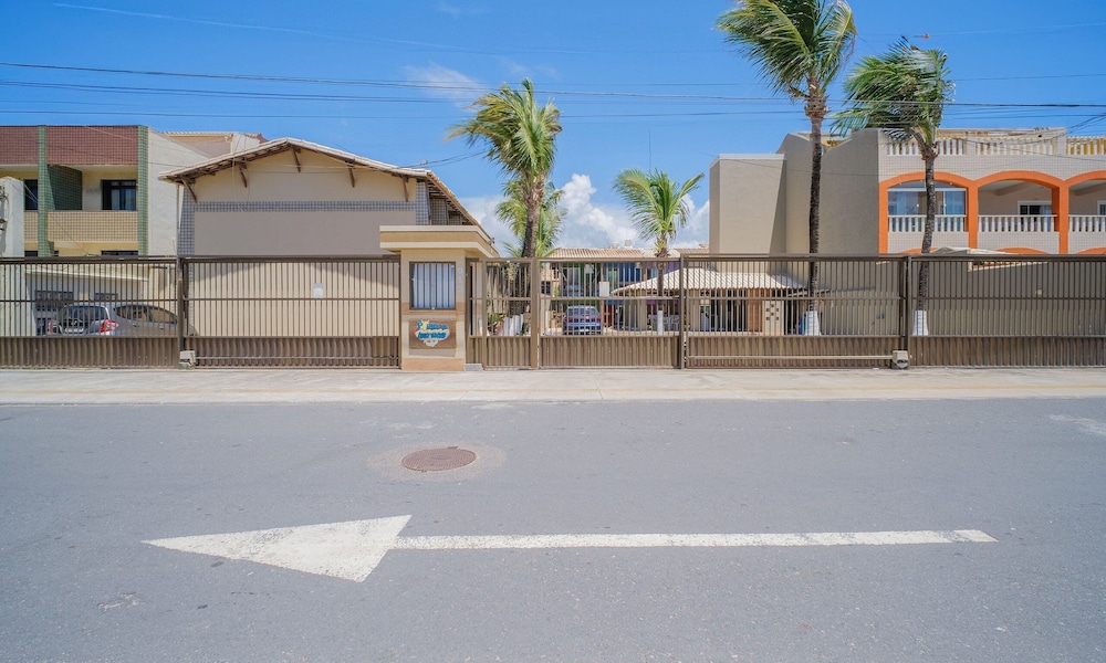 Beachfront House with 2 Bedrooms in Salvador