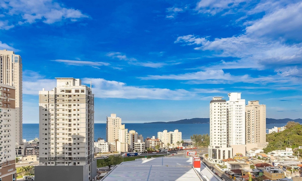 Complete Apartments 700m From the Beach - VNV