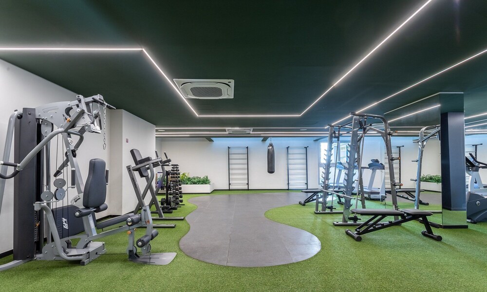 Studio 300m From the Indianopolis Metro Ois1003