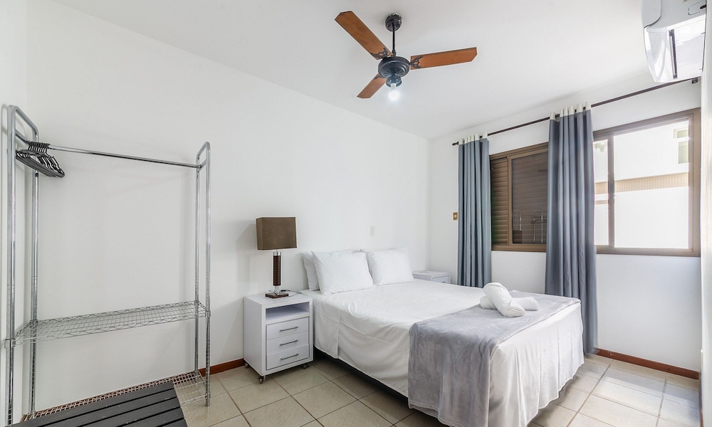 ILH - Apartments on the Seafront of Canasvieiras Floripa-sc