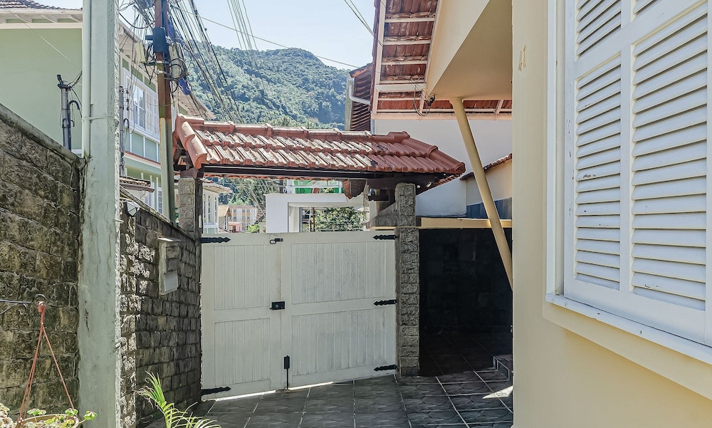 Charming and Cozy House in Petropolis Vgl041