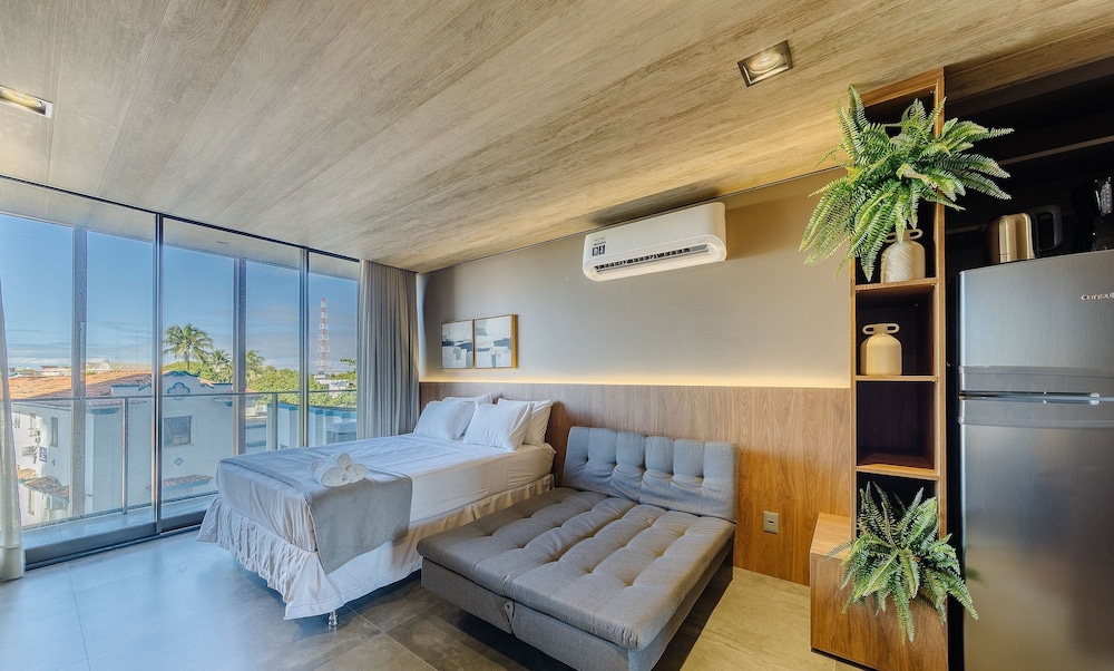 Nwts - Studios in Building With Sea View