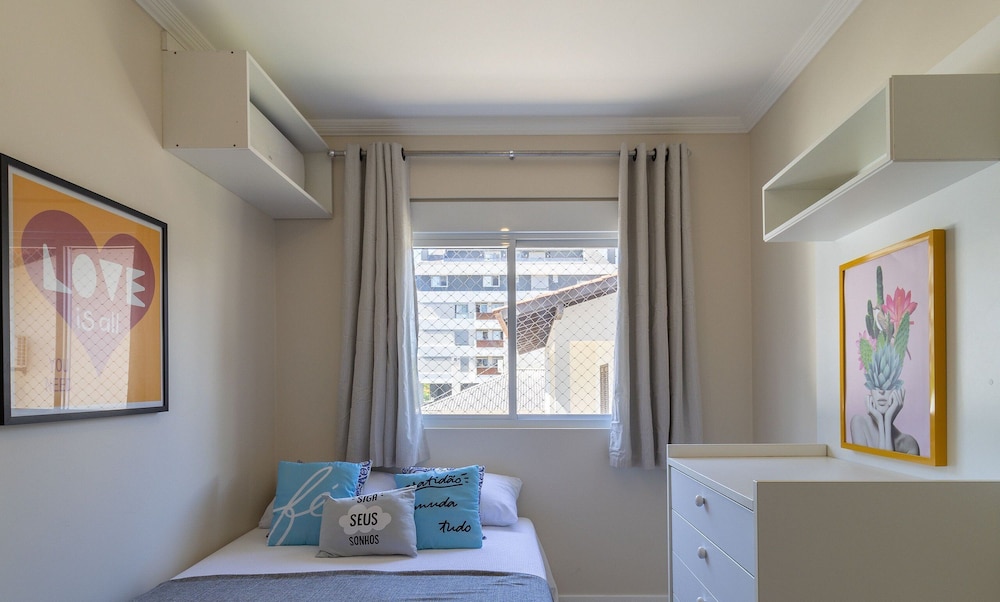Beautiful apt 3 Minutes From Jurere Beach Vma101