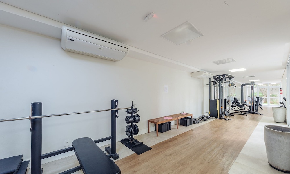 Apt With Balcony 750m From Batman Alley Pdm0208
