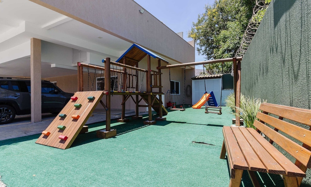 Condominium on the Edge of the Cabo Frio Channel - CFR