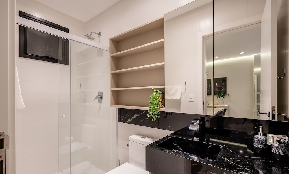 IFT - Ed. Infinity Tower Flat 350m From Meia Praia