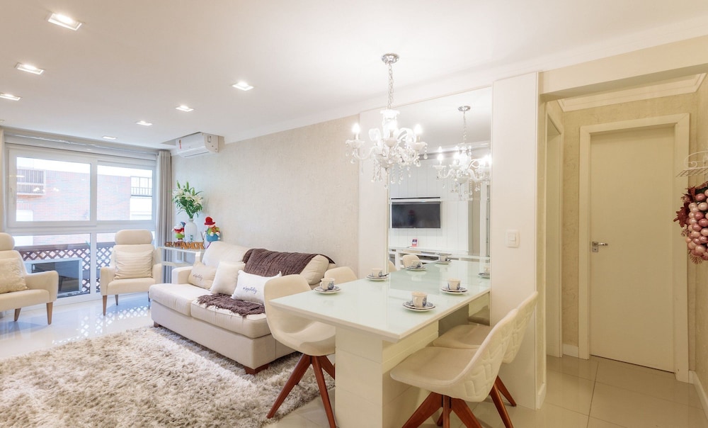 Cozy Apartment in Downtown Canela Cpl025