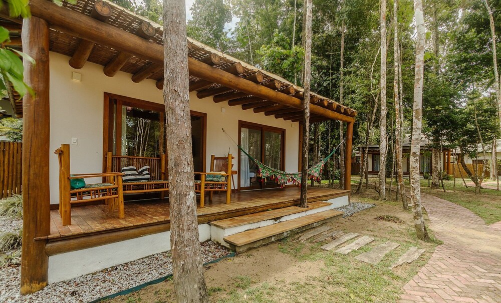 Houses in the Ecovillage D'ajuda Condominium - EVL