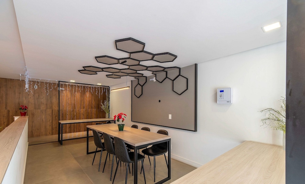 Apartment With Barbecue in Itacorubi Aft0210