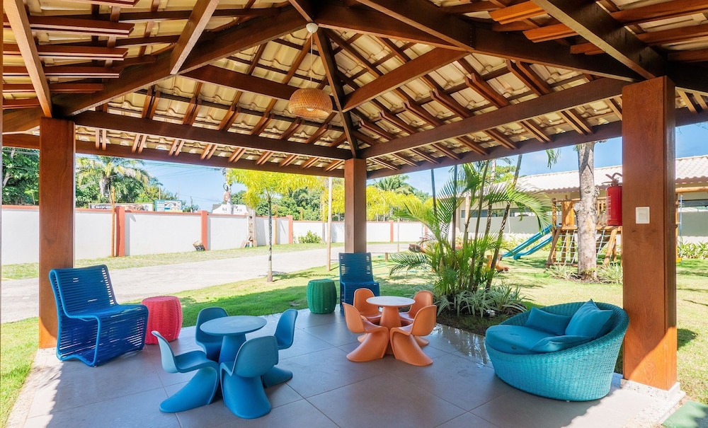 Charming Apartment With Pool View! Bio0079