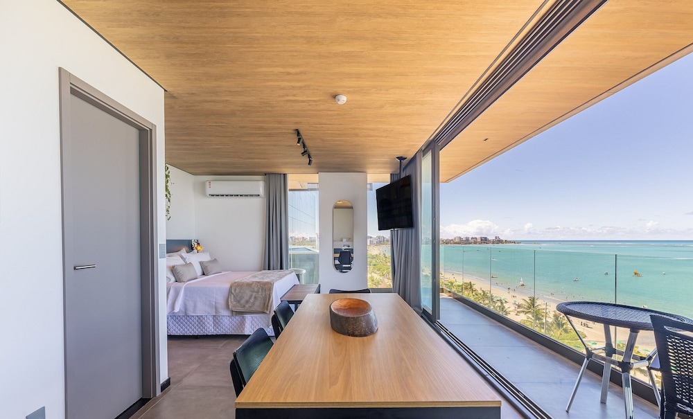 NWTs - Apartamentos com Vista Frente-Mar