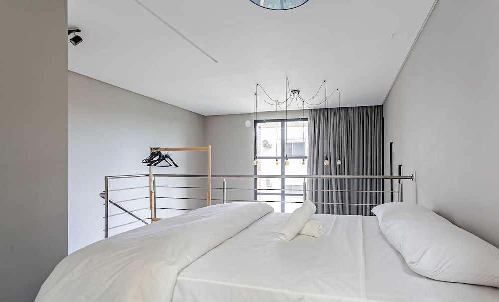 Ap a Cond. w/ Pool and Gym, 350m the Beach Jpr212
