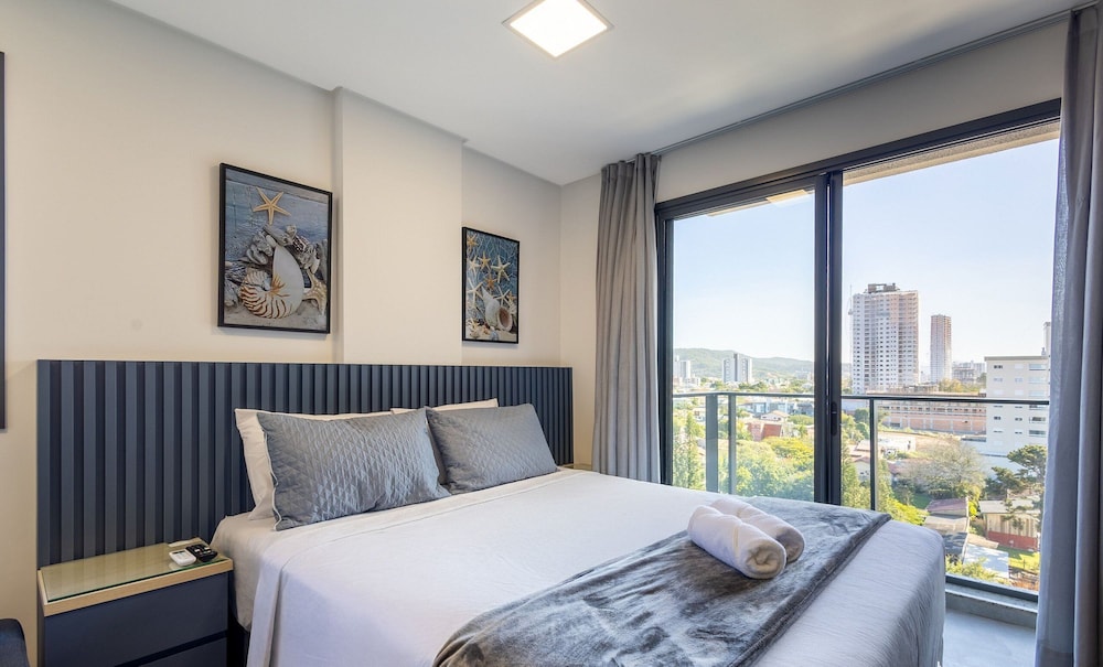 Studios in a Seaside Building, Close to Beto Carreiro at Penha Spot - Psob