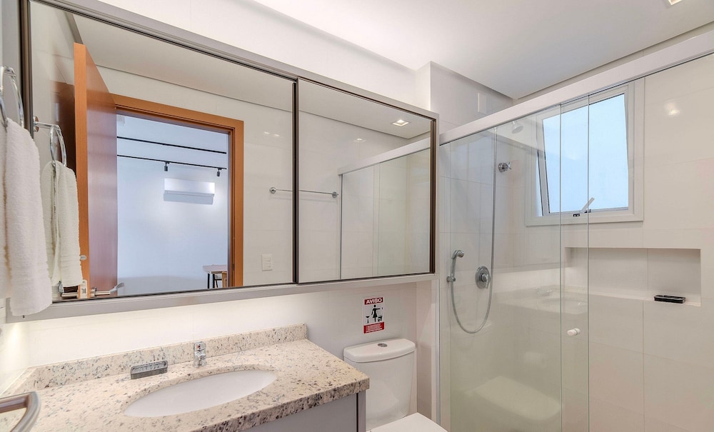 Apartment With Barbecue in Itacorubi Aft0210