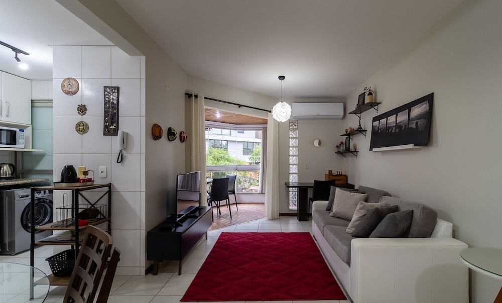 Comfortable Apartment With Barbecue Sje0103