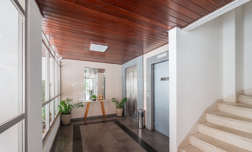 Apartment With Balcony and Barbecue Cec0801