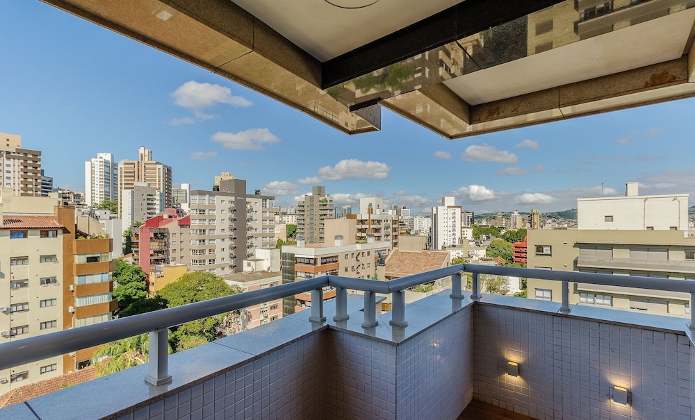 Comfort and a Beautiful View! Pgr1101