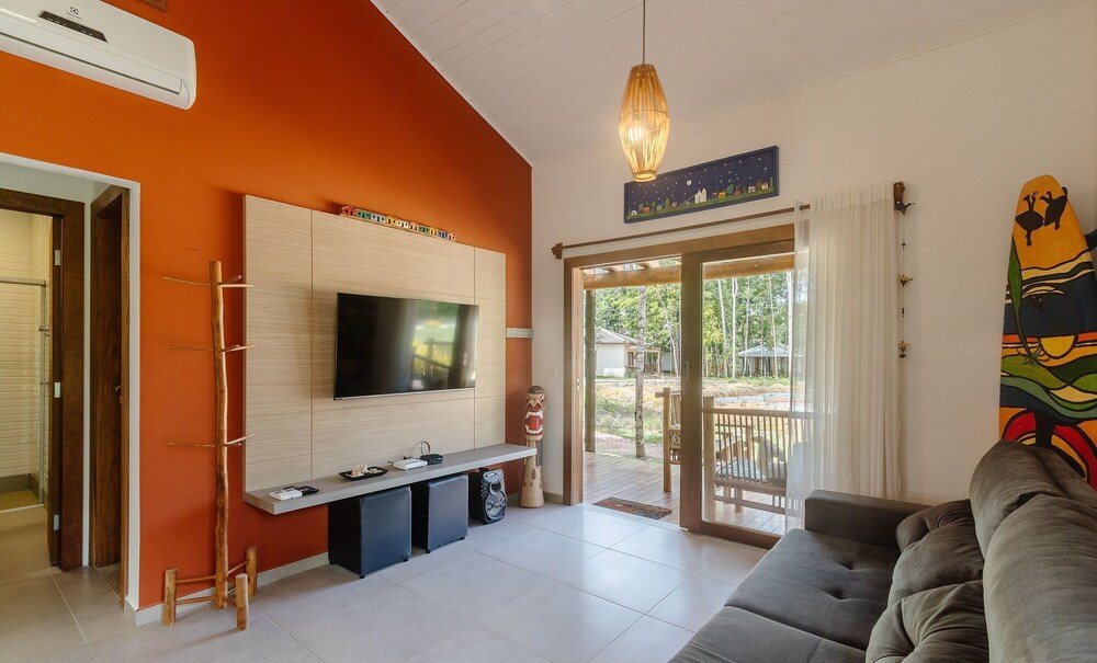 Houses in the Ecovillage D'ajuda Condominium - EVL