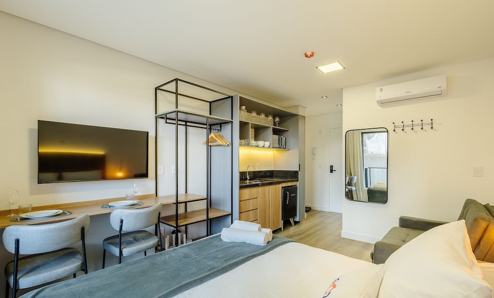Studios in a Seaside Building, Close to Beto Carreiro at Penha Spot - Psob