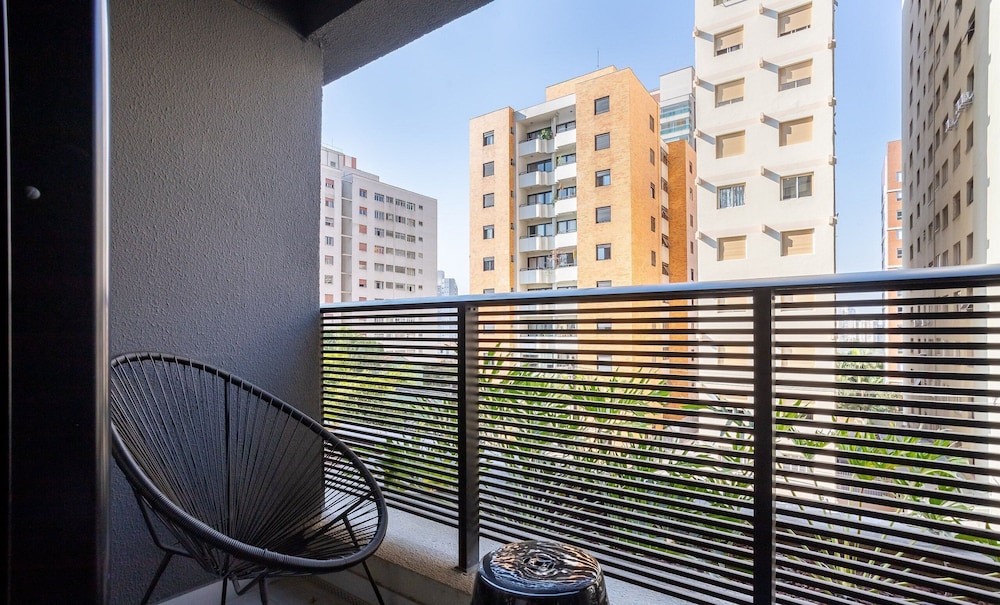Modern Apartment in Vila Mariana Hma0305